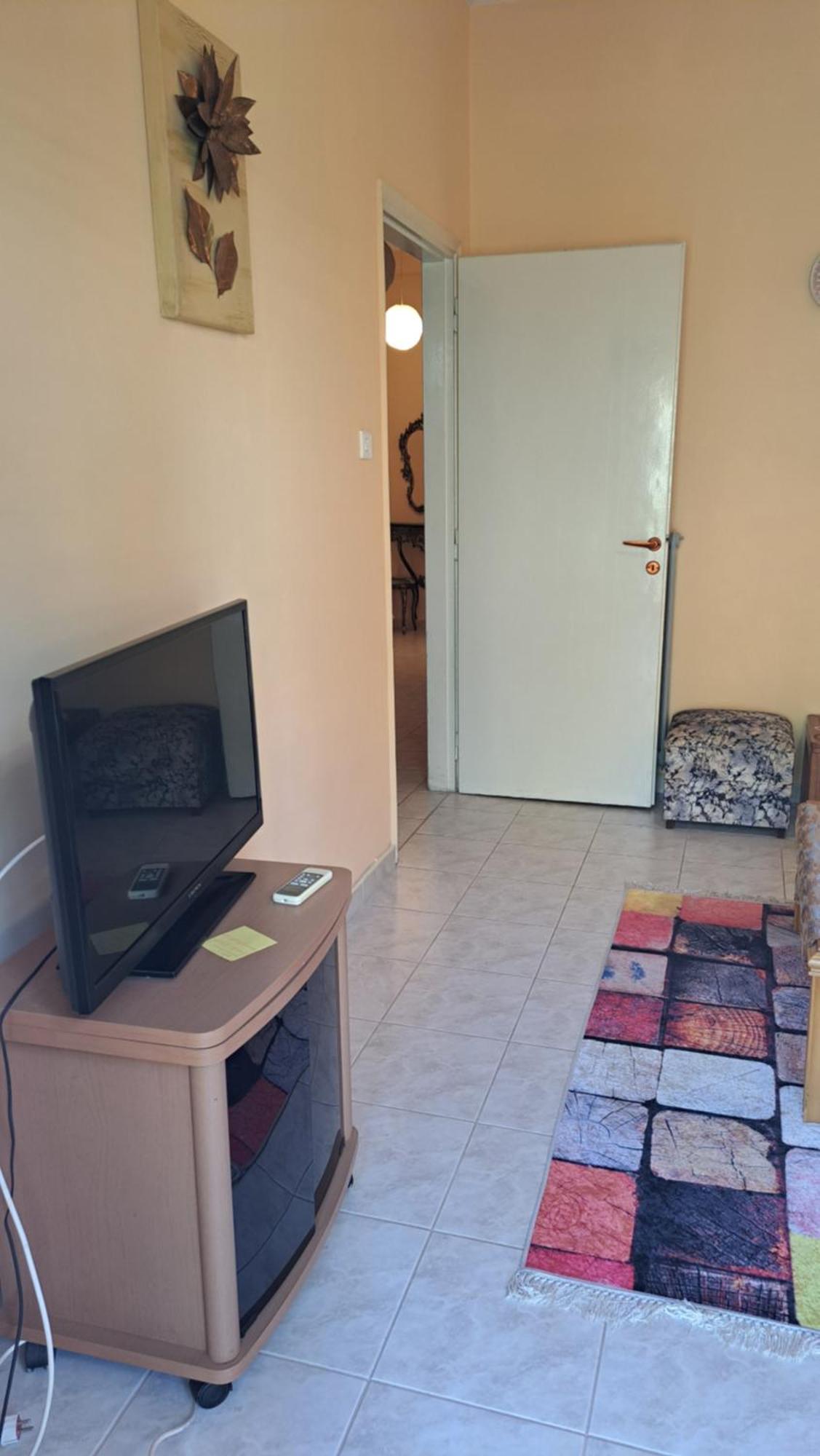 Apartment Getaway In Sparti 外观 照片
